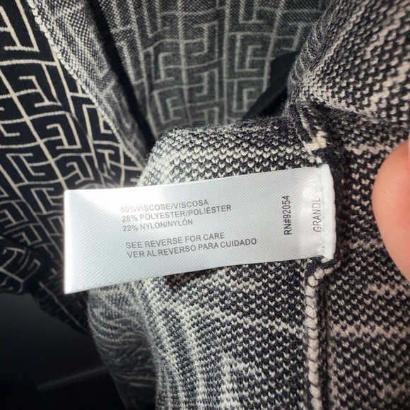 By Design Black and Tan Open Front Sweater Medium - Picture 5 of 8